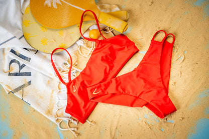 Red eco-friendly and sporty bralette bikini set Sofia