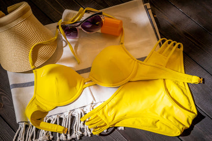 Haut de bikini luxe écologique jaune Vittoria